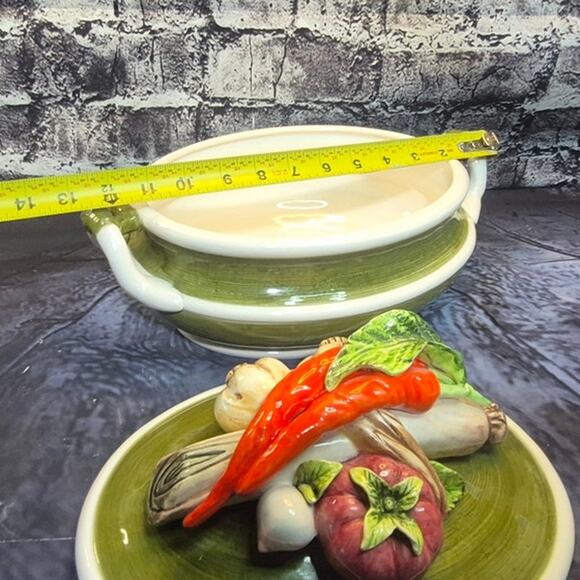 Vintage Soup Tureen Garden Harvest Arnart 5th Ave Handpainted Made in Japan - Picture 7 of 9